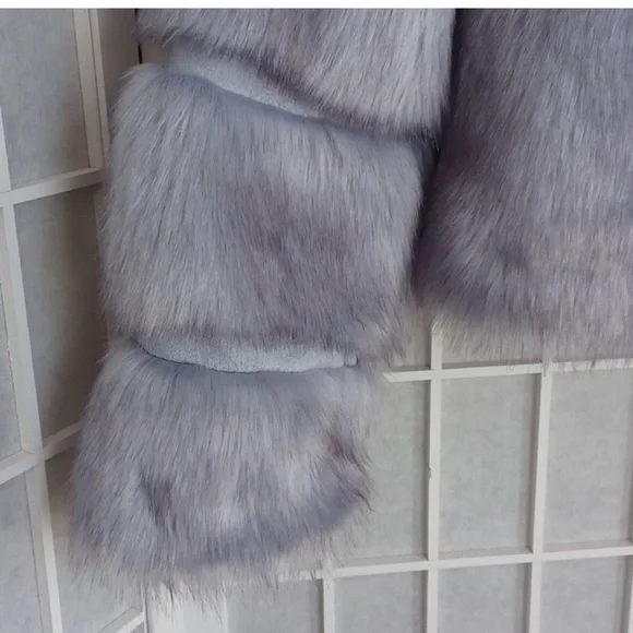 Missguided Faux Fur Jacket - Light Gray/Blue - Picture 6 of 10